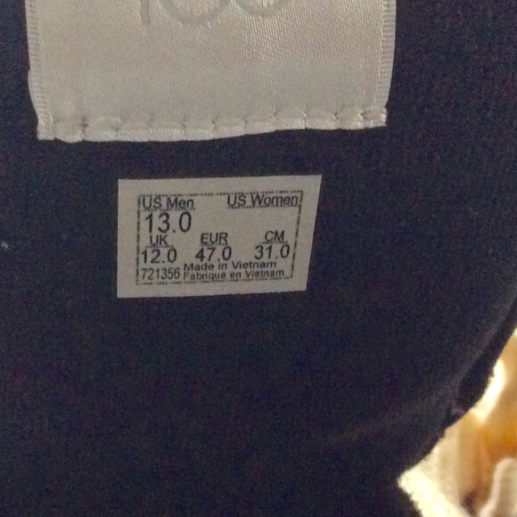 Disney X Vans Knu Skool 100th Anniversary Unisex Shoes Men's Size 13 - Picture 11 of 12